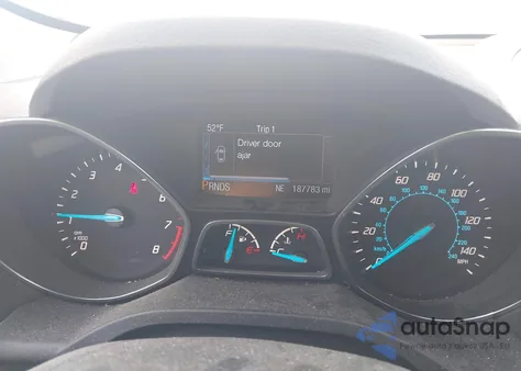 2014 Ford Escape Titanium z USA, uszkodzony, nr VIN 1FMCU9J99EUB58531